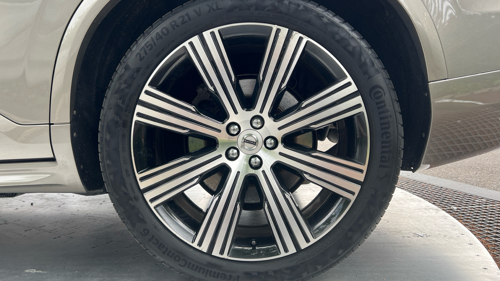 Volvo XC90 Ultimate Black #22