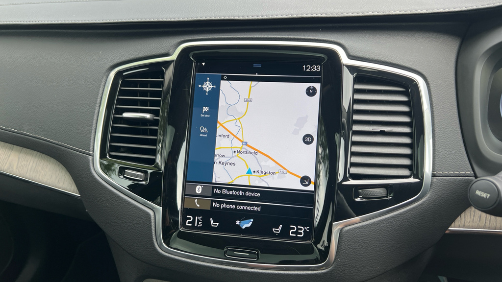 Volvo XC90 Ultimate Black #40