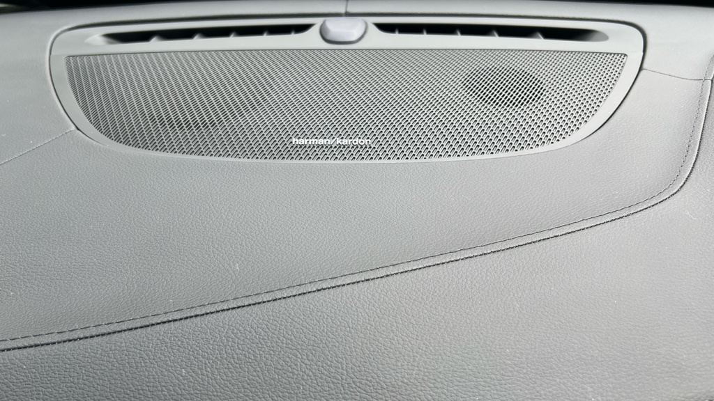 Volvo XC90 Ultimate Black #29
