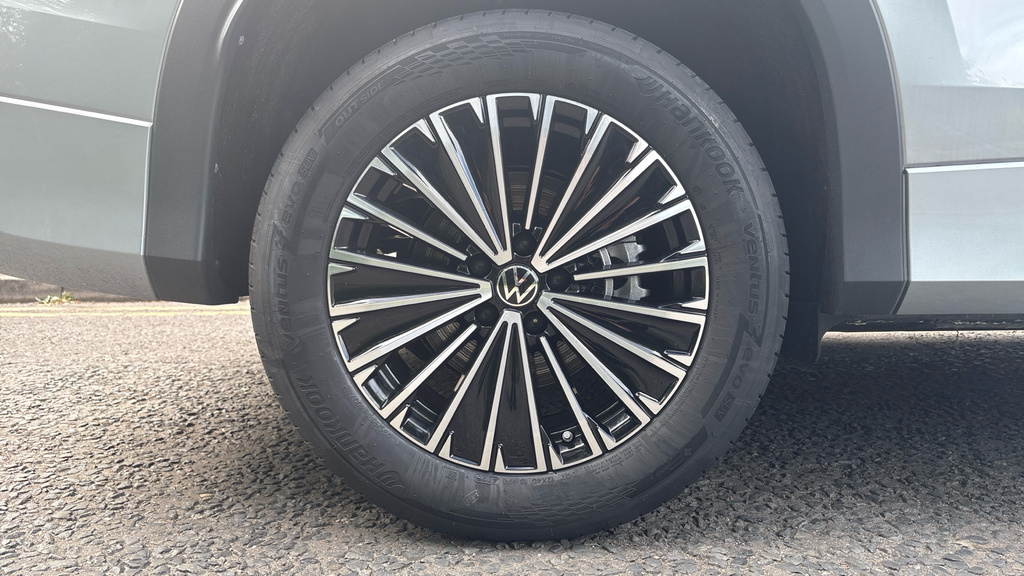 Volkswagen Tayron Tayron Match 1.5 Tsi Ehybrid 204 Ps 6-Speed Dsg 5 Silver #5