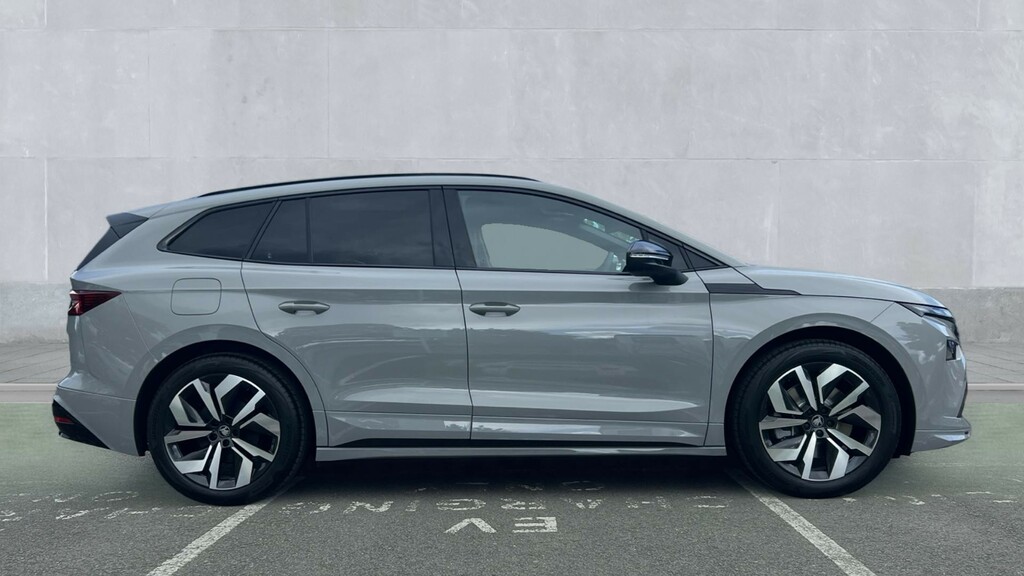 Skoda ENYAQ Skoda Enyaq Estate 210Kw 85X Sportline 82Kwh 4X4 5 Grey #4