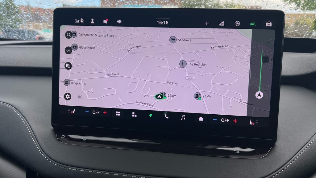 Skoda ENYAQ Sportline Black #21