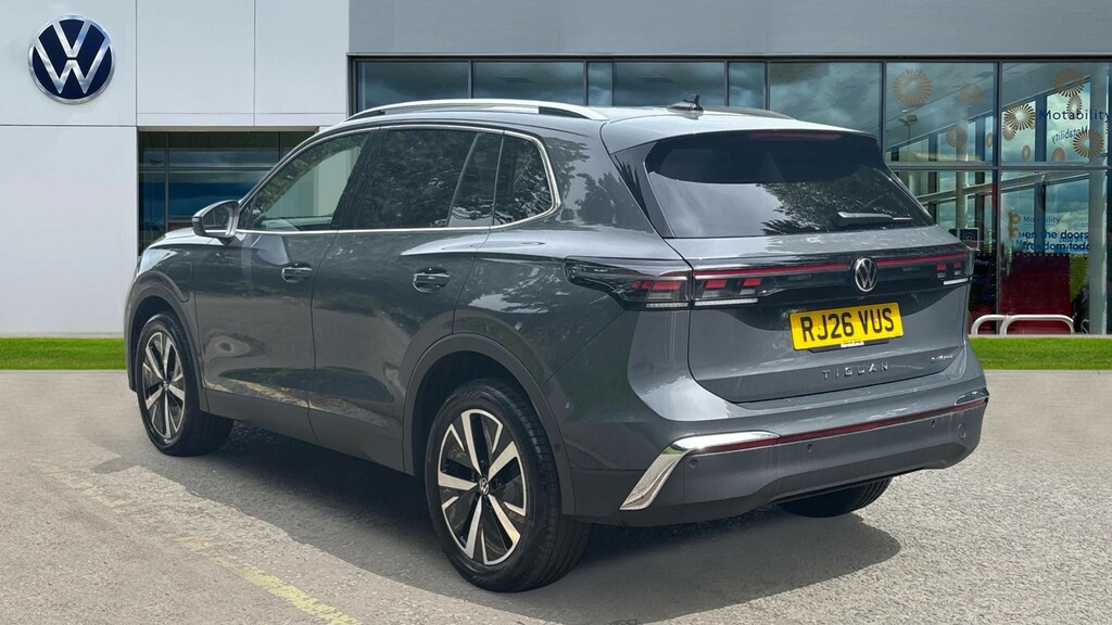 Volkswagen Tiguan Tiguan Elegance 1.5 Tsi Ehybrid 204 Ps 6-Speed Dsg Grey #3