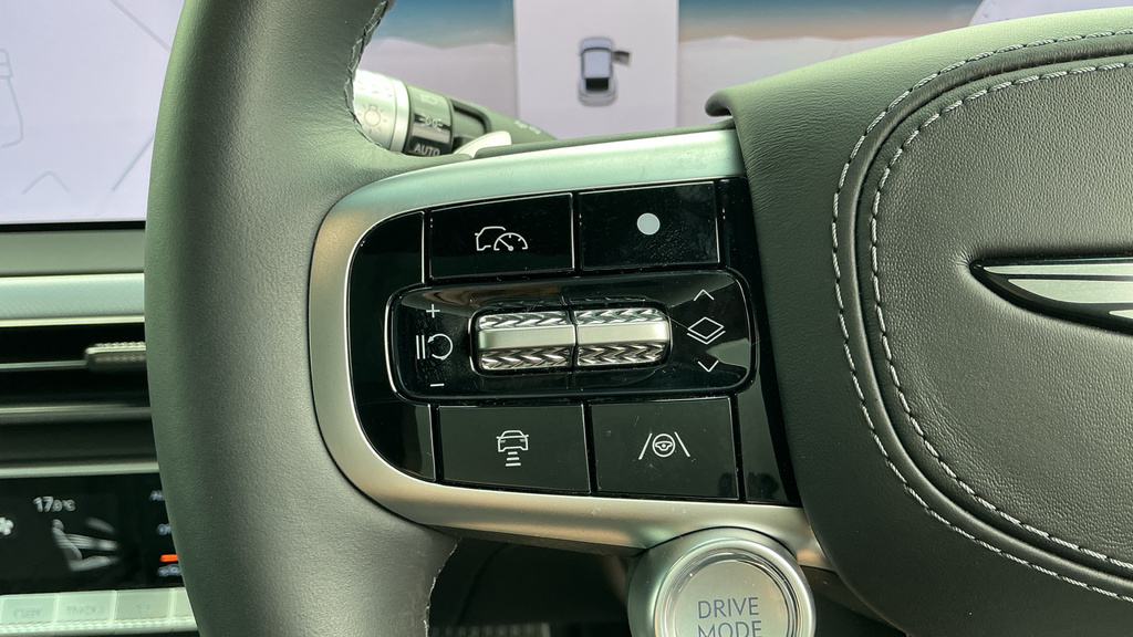 Genesis GV60 168Kw Premium 77.4Kwh Comfort Silver #23