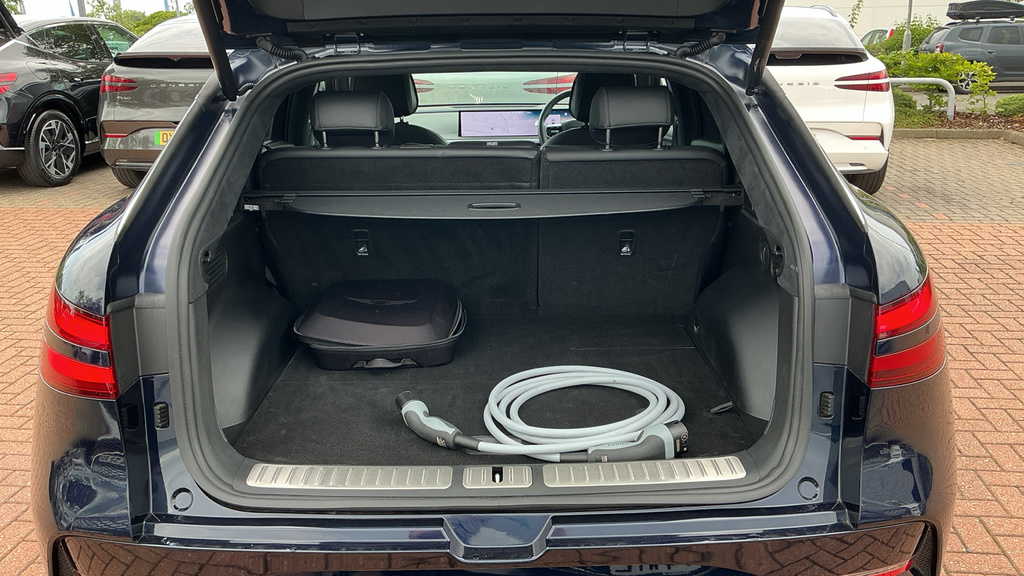 Genesis GV60 168Kw Premium 77.4Kwh Comfort Silver #16