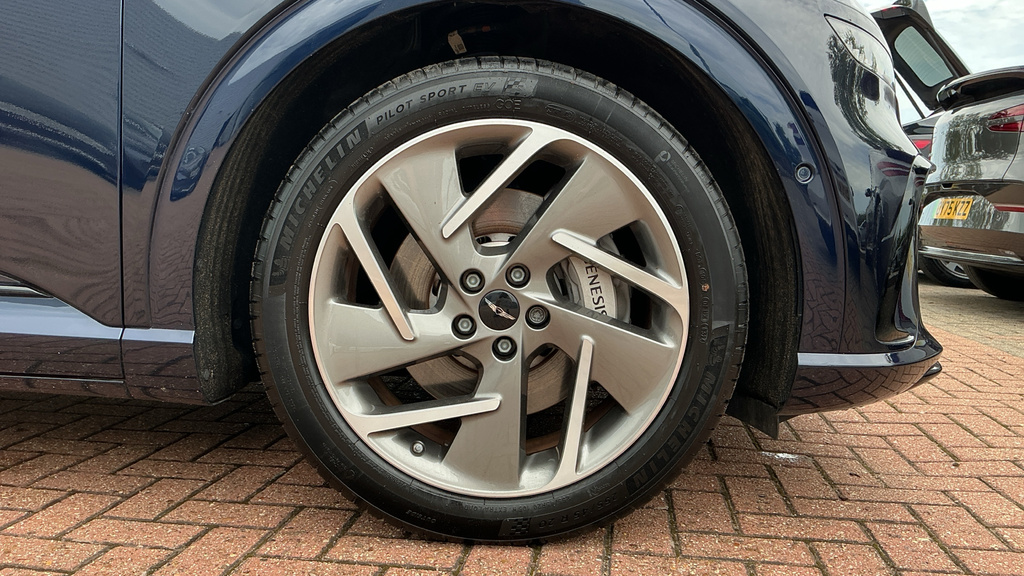 Genesis GV60 168Kw Premium 77.4Kwh Comfort Silver #20