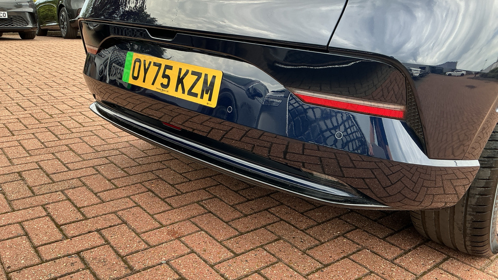 Genesis GV60 168Kw Premium 77.4Kwh Comfort Silver #39