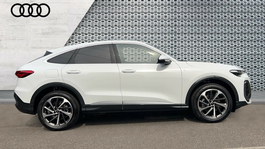 Audi Q5 Audi Q5 Sportback S Line Tfsi Quattro 204 Ps S Tro White #4