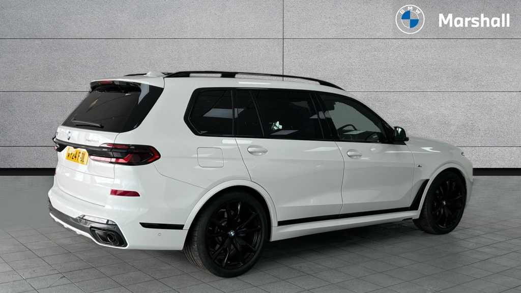 BMW X7 Xdrive M60i Step Ultimate Pack Black #22