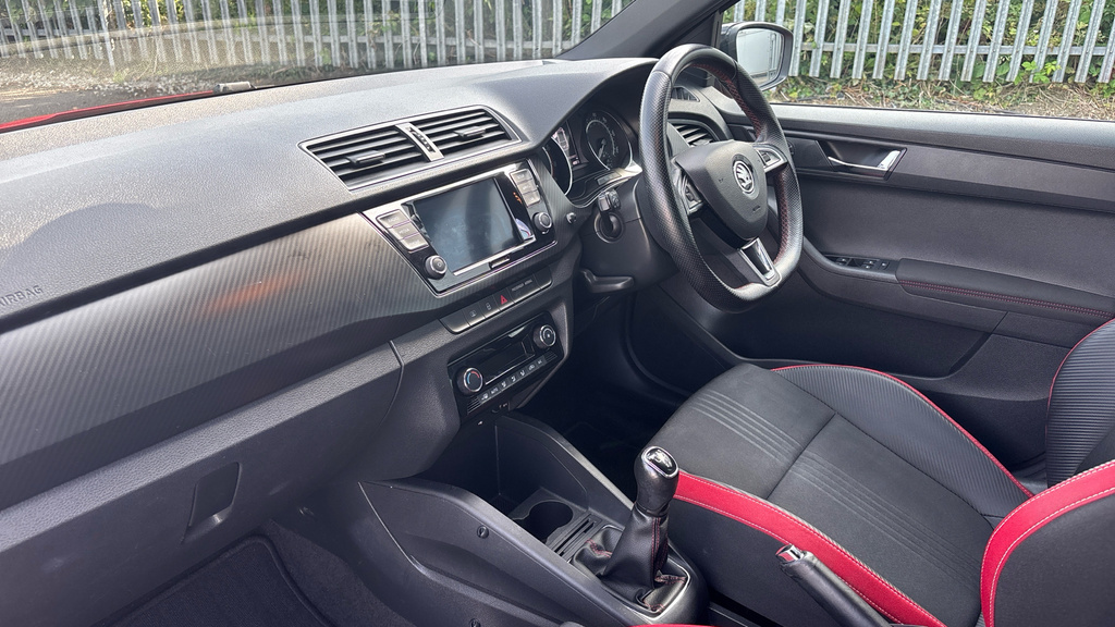 Skoda Fabia 1.0 Se Drive Tsi Dsg 94 Bhp Grey #2