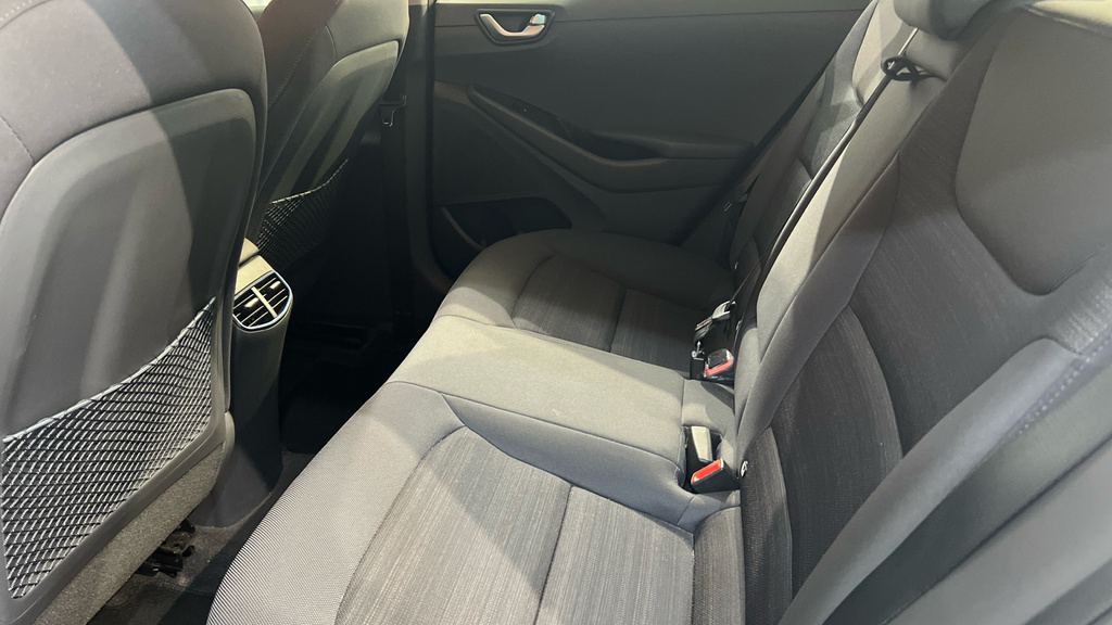 Hyundai Ioniq Hatchback  #14