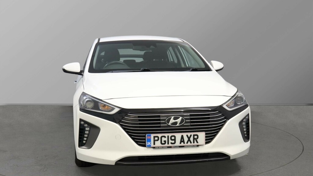 Hyundai Ioniq Hatchback  #8