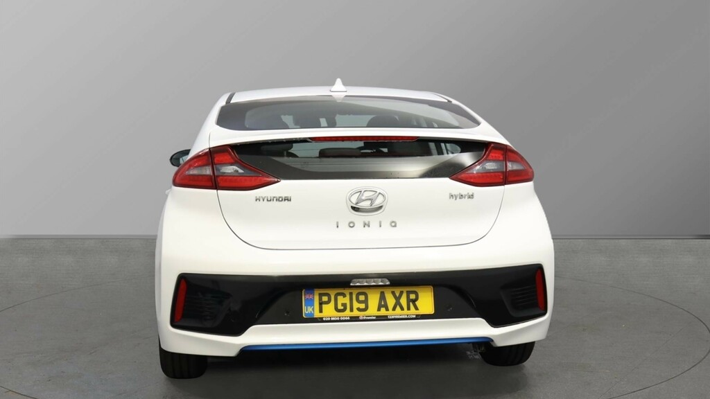 Hyundai Ioniq Ioniq 1.6 Gdi Hybrid Premium Dct White #4