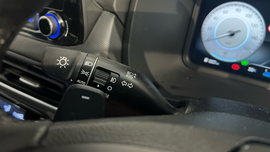 Hyundai Kona Premium Ev Red #25