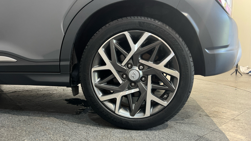 Hyundai Kona Premium Ev Red #19