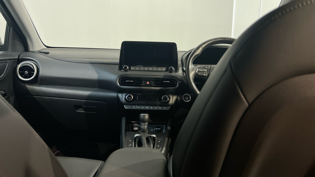 Hyundai Kona Premium Ev Red #12
