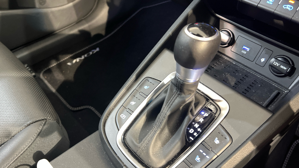 Hyundai Kona Premium Ev Red #29