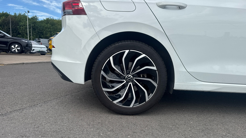 Volkswagen Golf Golf 1.5 Etsi 150 Style Dsg White #5
