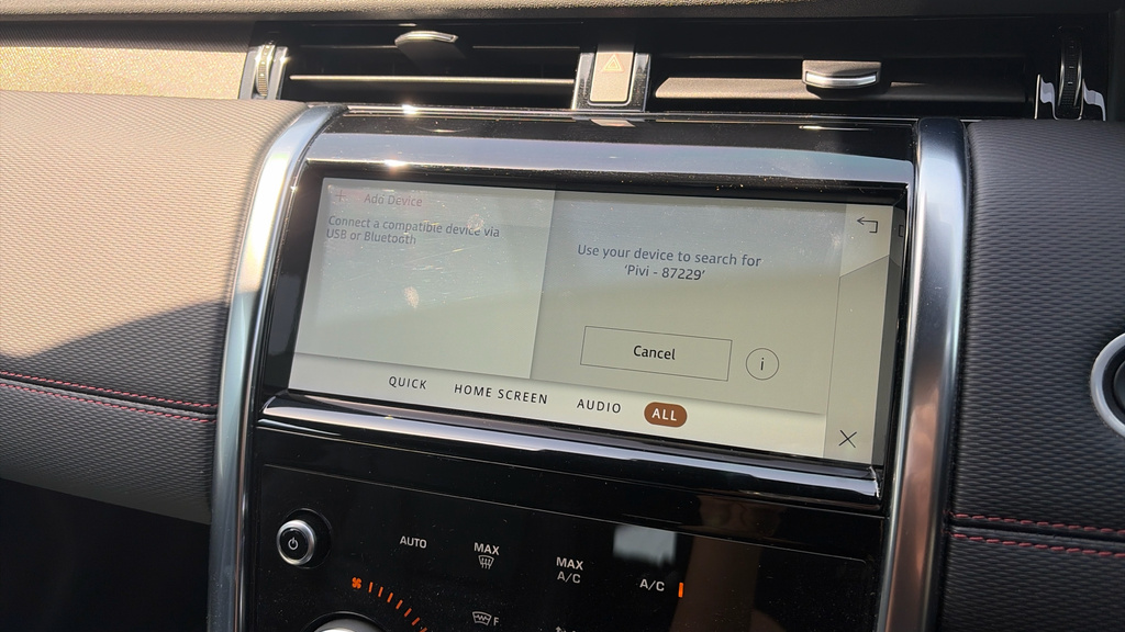 Land Rover Discovery Sport 2L R-dynamic S Plus White #30