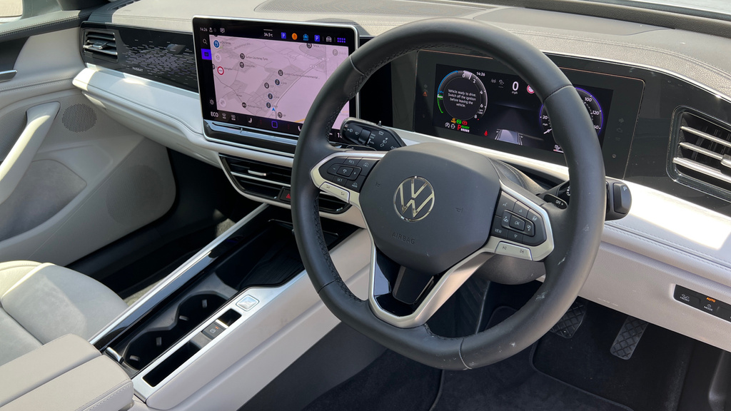 Volkswagen Passat Passat 1.5 Tsi Ehybrid 272 Elegance Dsg Silver #6