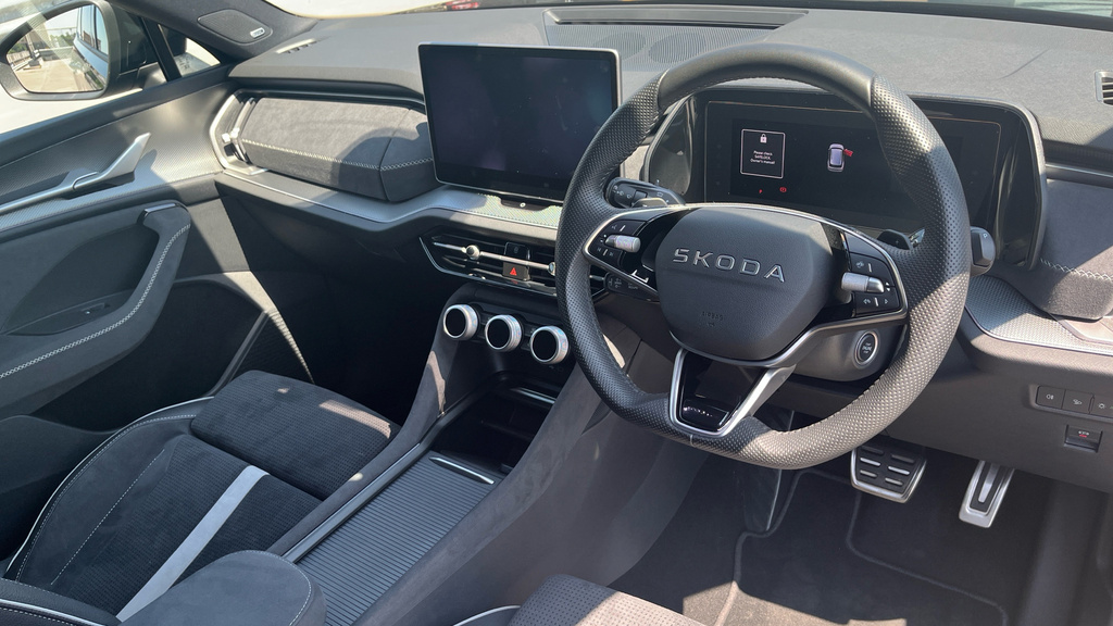 Skoda Kodiaq Kodiaq 1.5 Tsi E-tec Sportline Dsg 7 Seat Black #6