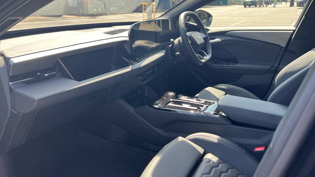 Audi A6 Avant A6 210Kw 83Kwh S Line Black #2