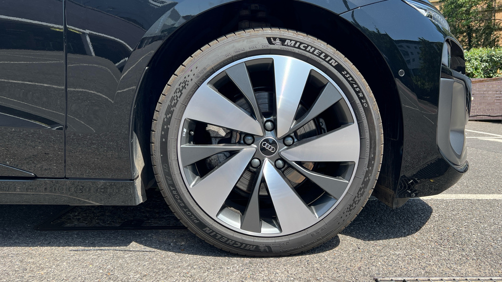 Audi A6 Avant A6 210Kw 83Kwh S Line Black #5