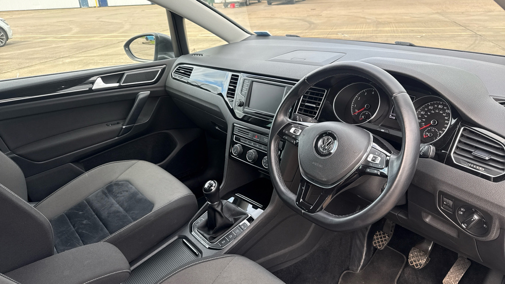 Volkswagen Golf SV 1.4 Tsi Gt 150Ps Mpv Blue #9