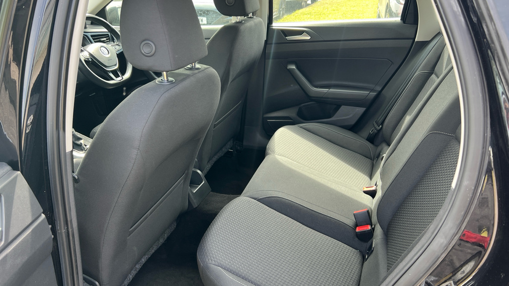 Volkswagen Polo 1.0 Se White #14
