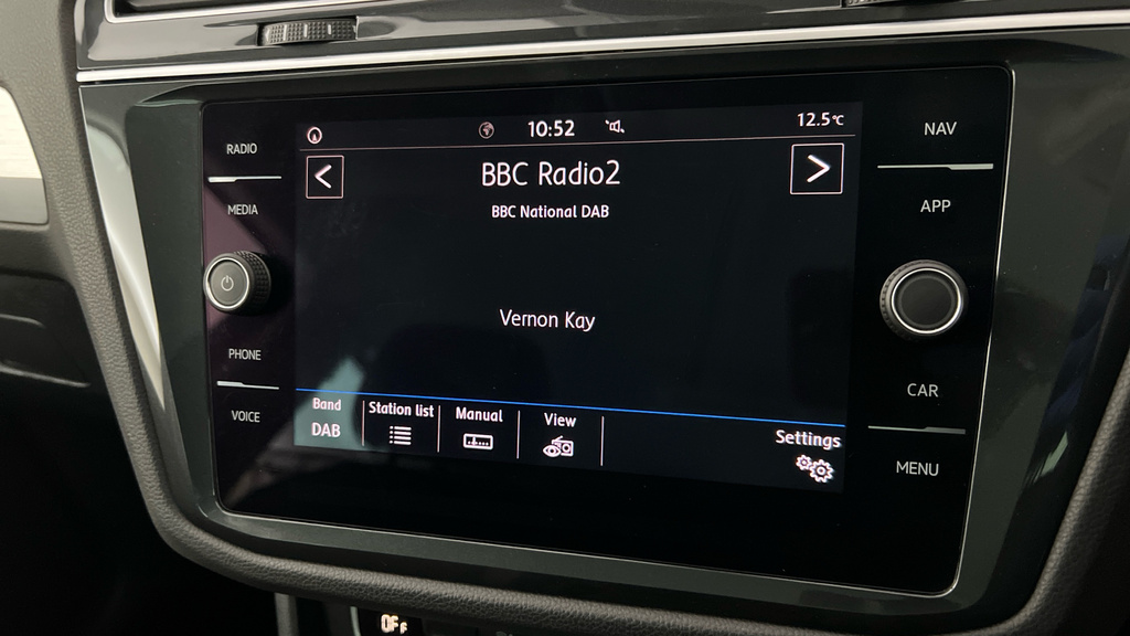 Volkswagen Tiguan Match Black #27