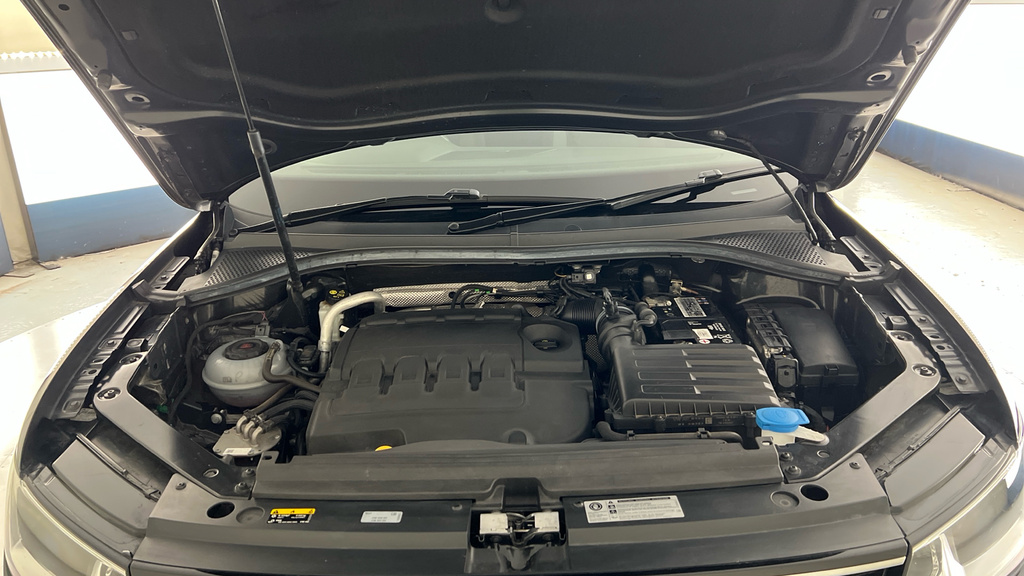 Volkswagen Tiguan Match Black #16