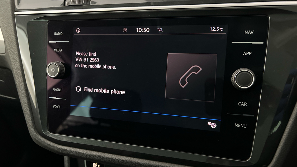Volkswagen Tiguan Match Black #22