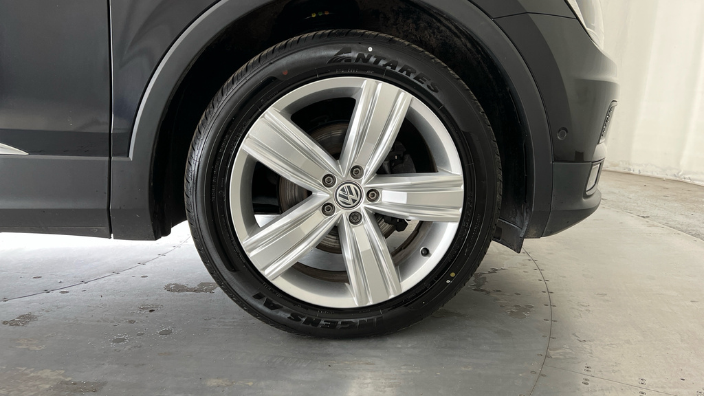 Volkswagen Tiguan Match Black #20
