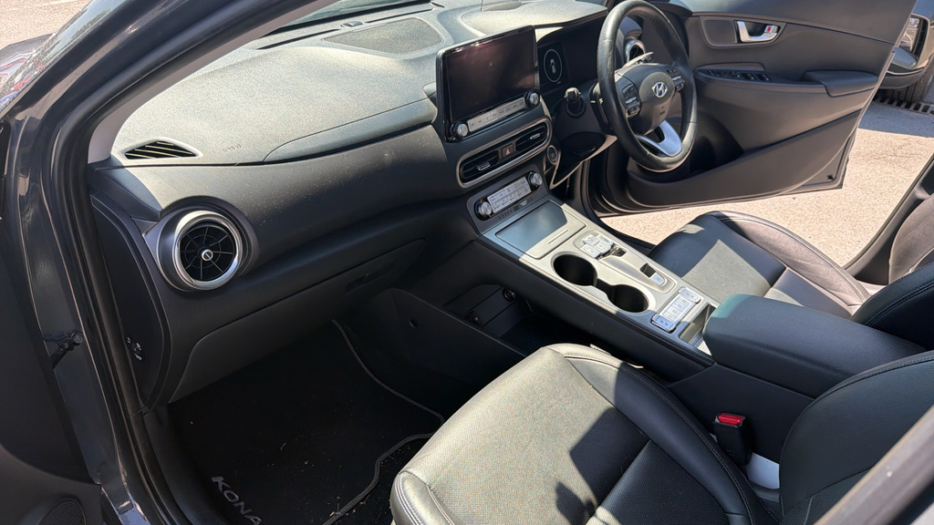 Hyundai Kona Suv Black #10
