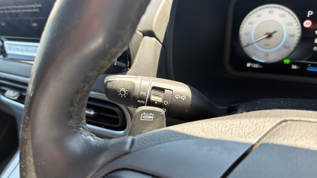 Hyundai Kona Suv Black #25