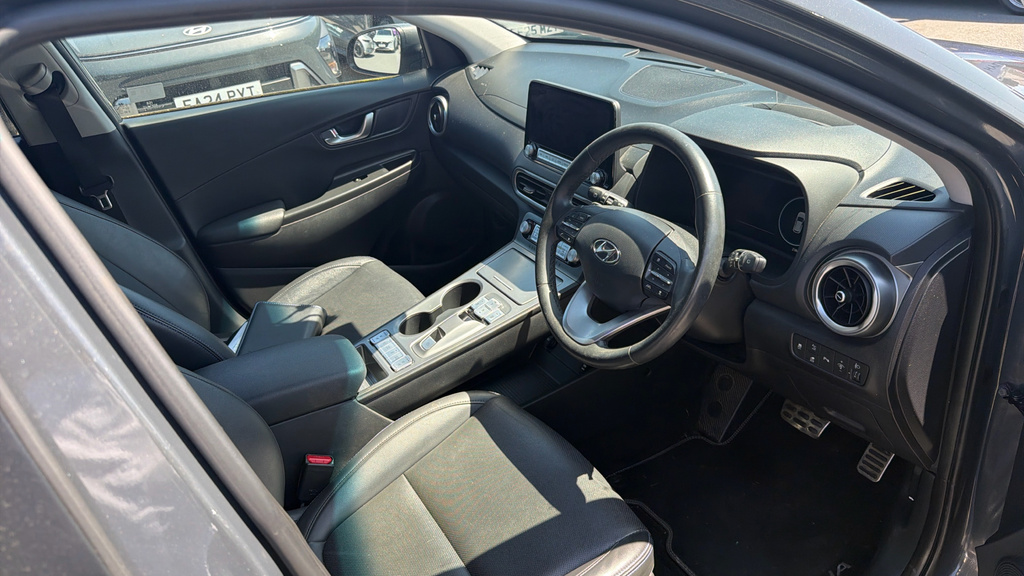 Hyundai Kona Suv Black #9