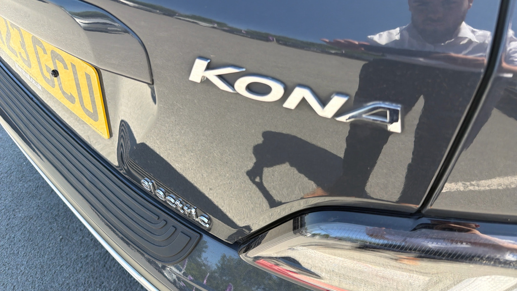 Hyundai Kona Suv Black #42
