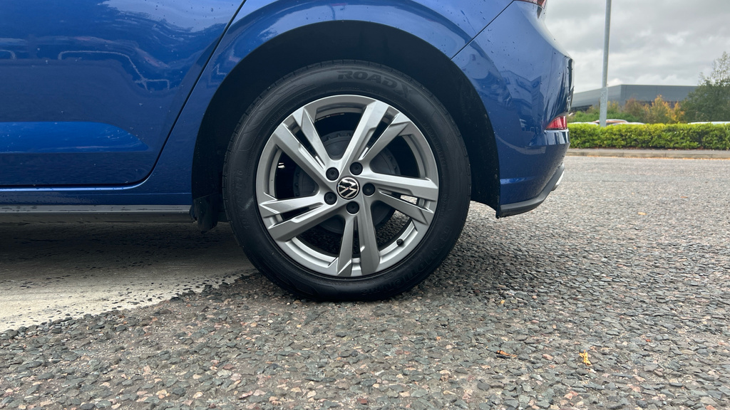 Volkswagen Polo R-line Black #19