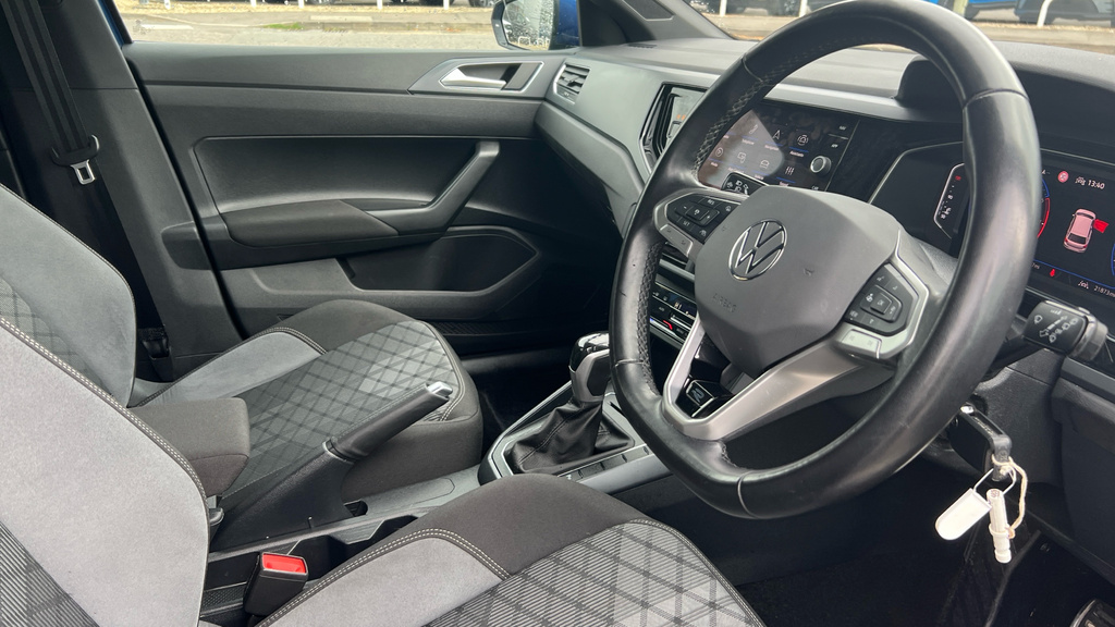 Volkswagen Polo R-line Black #26