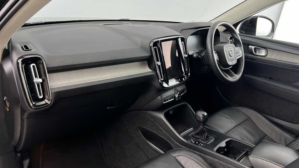 Volvo XC40 Xc40 1.5 T3 163 Inscription Black #6