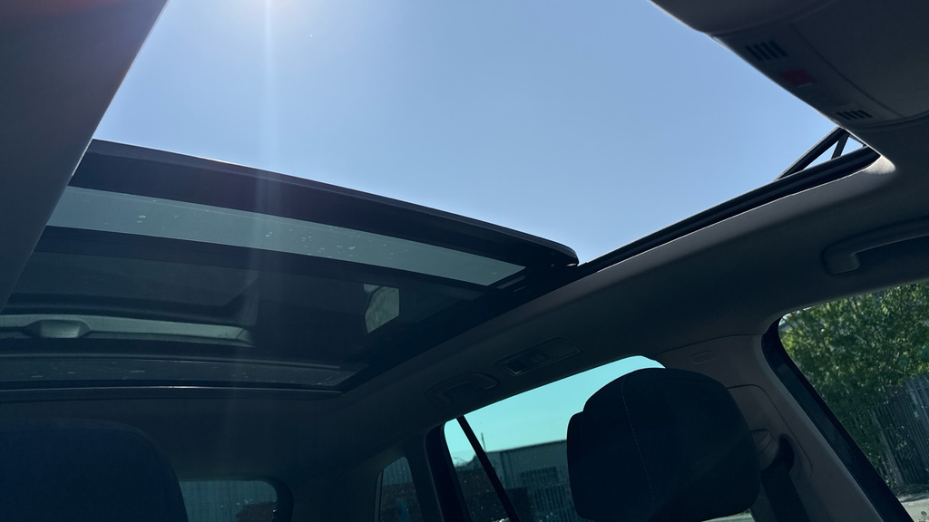 Volkswagen Tiguan Elegance Blue #53