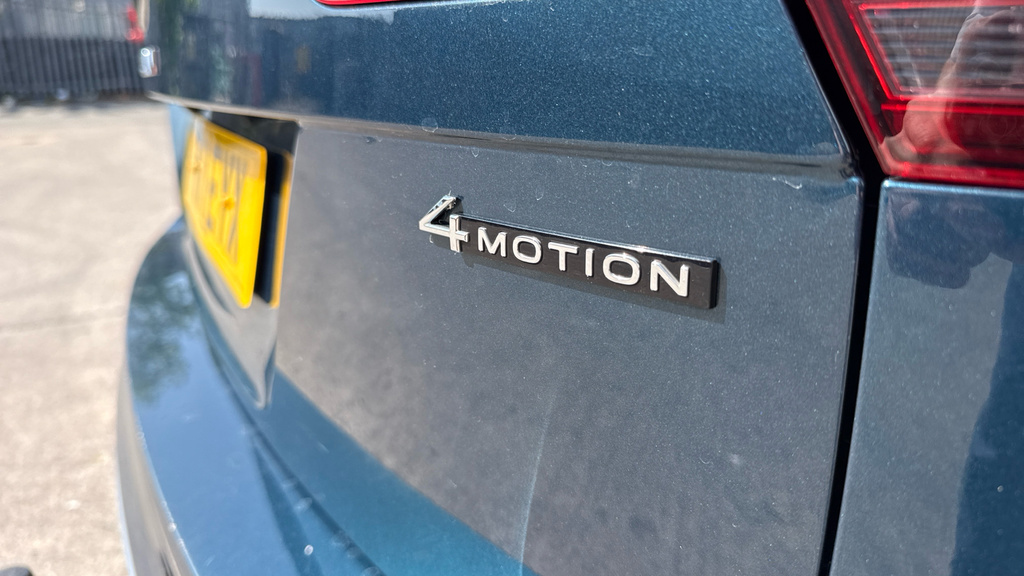 Volkswagen Tiguan Elegance Blue #27