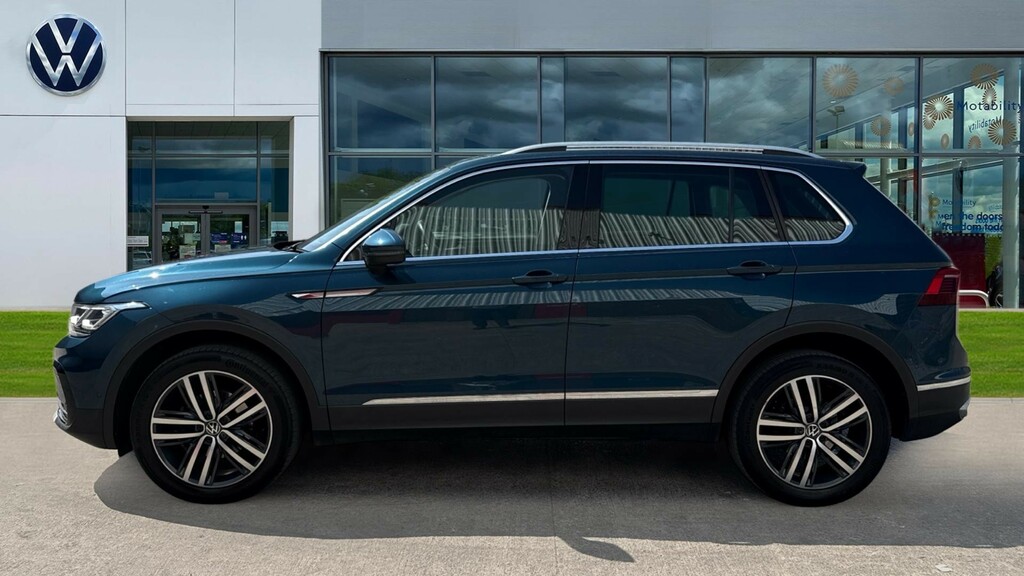 Volkswagen Tiguan Elegance Blue #8