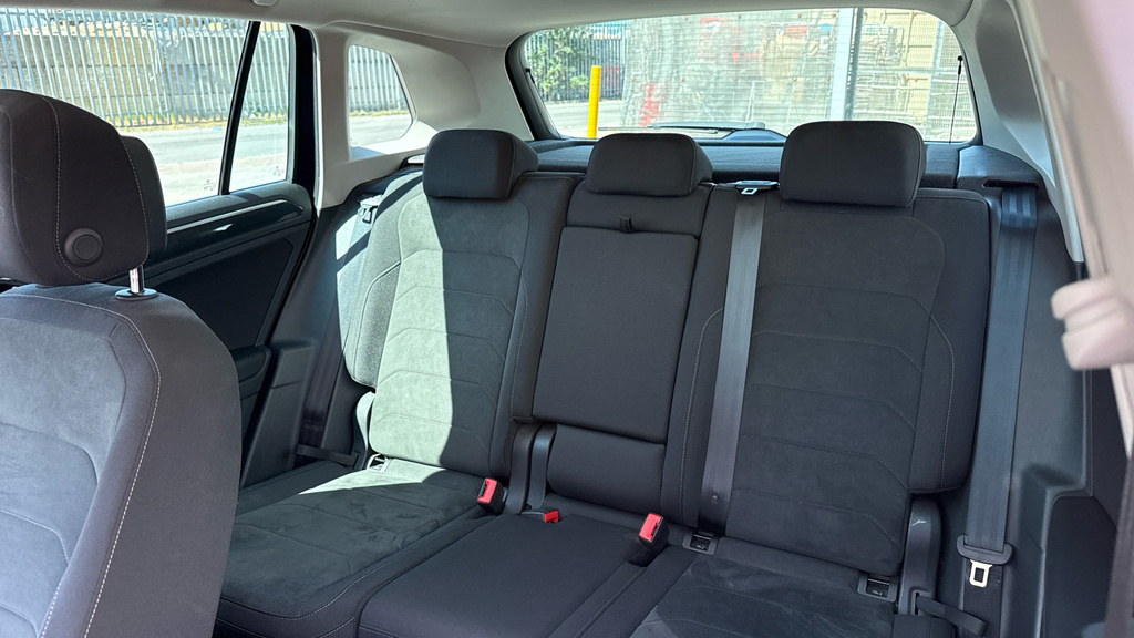 Volkswagen Tiguan Elegance Blue #14