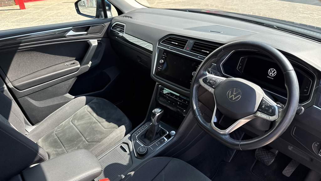 Volkswagen Tiguan Elegance Blue #5