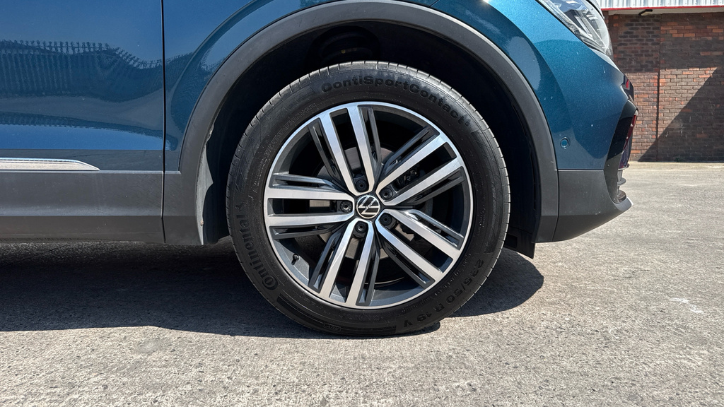 Volkswagen Tiguan Elegance Blue #19