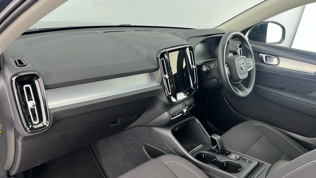 Volvo XC40 Xc40 1.5 T3 163 Momentum Geartronic Blue #6