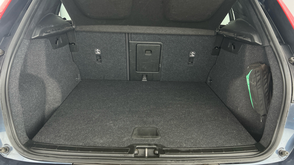 Volvo XC40 Xc40 1.5 T3 163 Momentum Geartronic Blue #5
