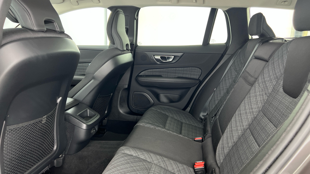 Volvo V60 Plus, B3 Mild Hybrid, Dark Grey #7