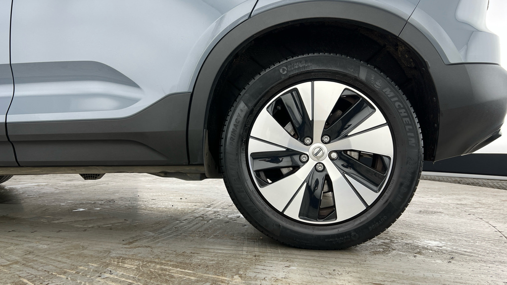 Volvo XC40 Xc40 1.5 T4 Recharge Phev Plus Dark Grey #4